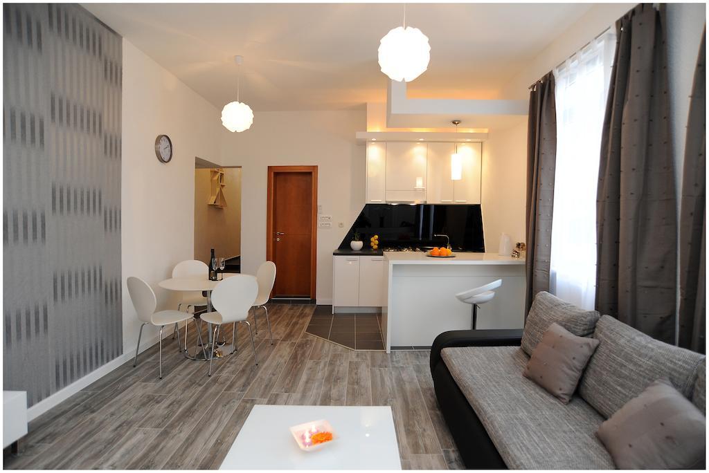 Guest House D&G -I Apartment & Room Zadar Exterior foto